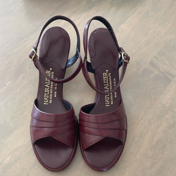 NWT Vintage Naturalizer Strap Sandals🌸 - Picture 2 of 16